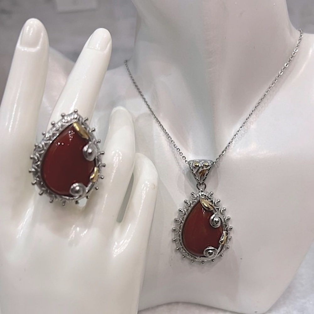 Carnelian YG Stainless Steel Pendant Necklace and Ring Set